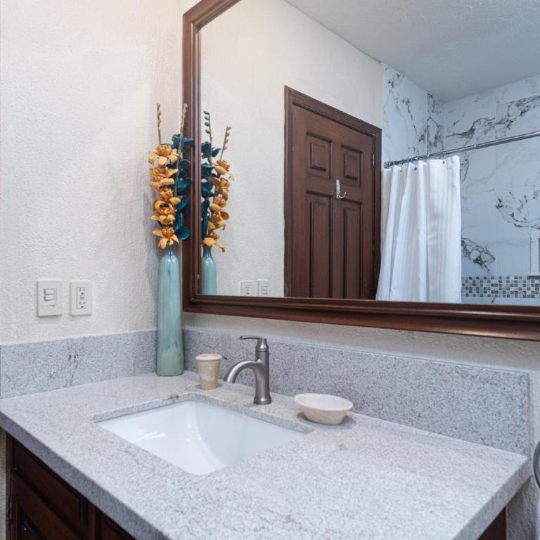 Sonoran Sun - Vacation Home - 23