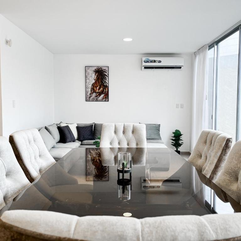 Casa Moderna con Piscina Gym Canchas - Villa de 3 dormitorios - 60