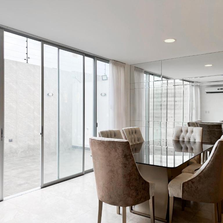 Casa Moderna con Piscina Gym Canchas - Villa de 3 dormitorios - 27