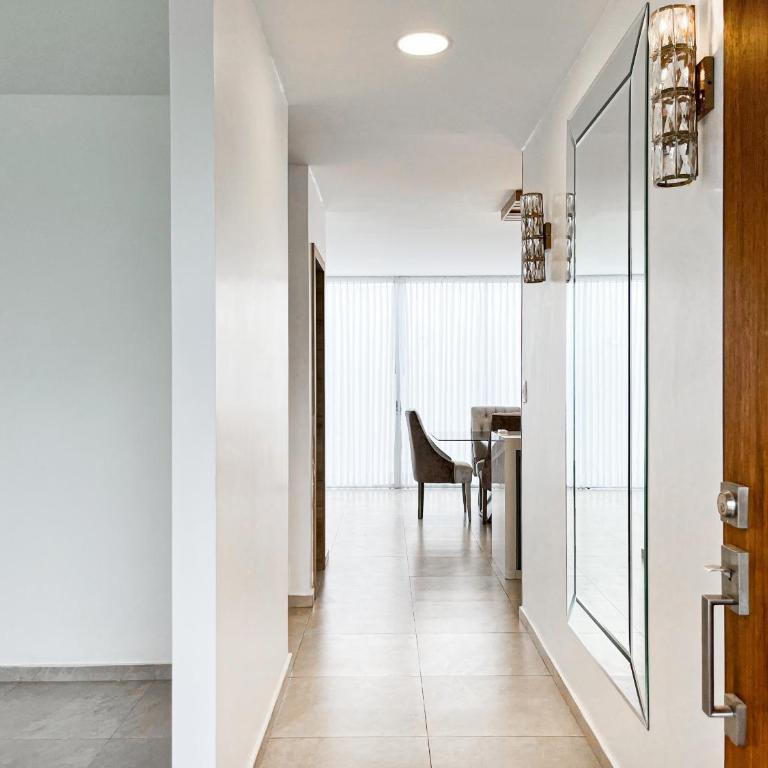 Casa Moderna con Piscina Gym Canchas - Villa de 3 dormitorios - 61