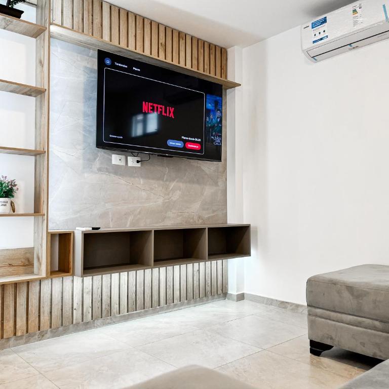 Casa Moderna con Piscina Gym Canchas - Villa de 3 dormitorios - 57