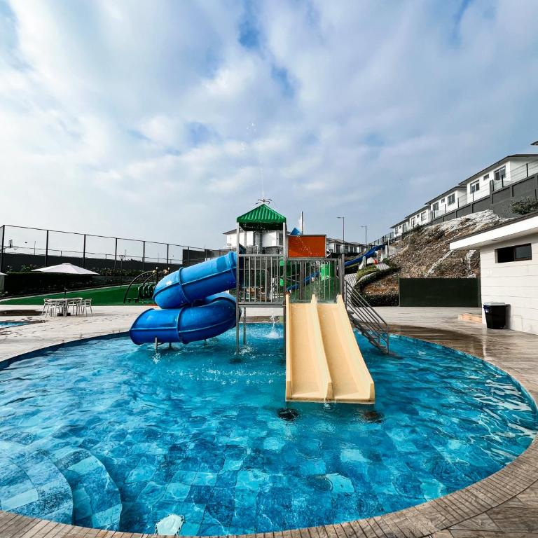 Casa Moderna con Piscina Gym Canchas - Villa de 3 dormitorios - 12