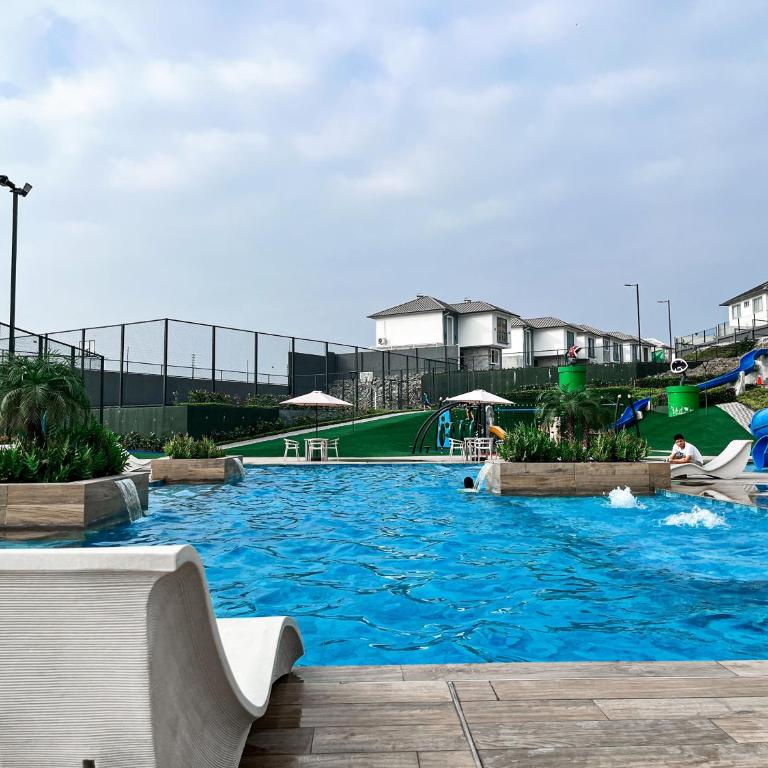 Casa Moderna con Piscina Gym Canchas - Villa de 3 dormitorios - 49