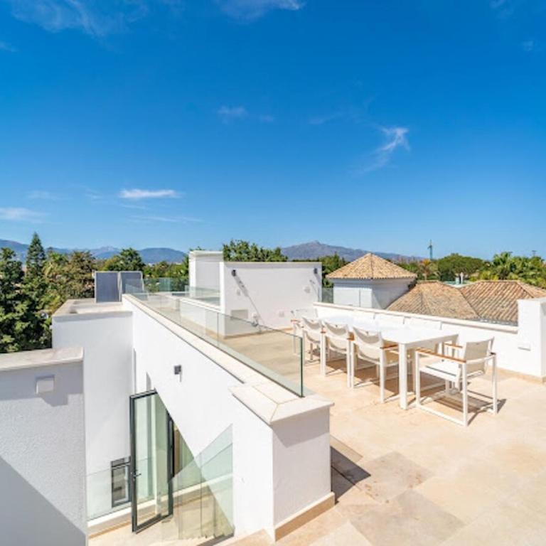 Brand New 7B Villa Zelda Beachside New Golden Mile - Casa con 1 dormitorio - 60