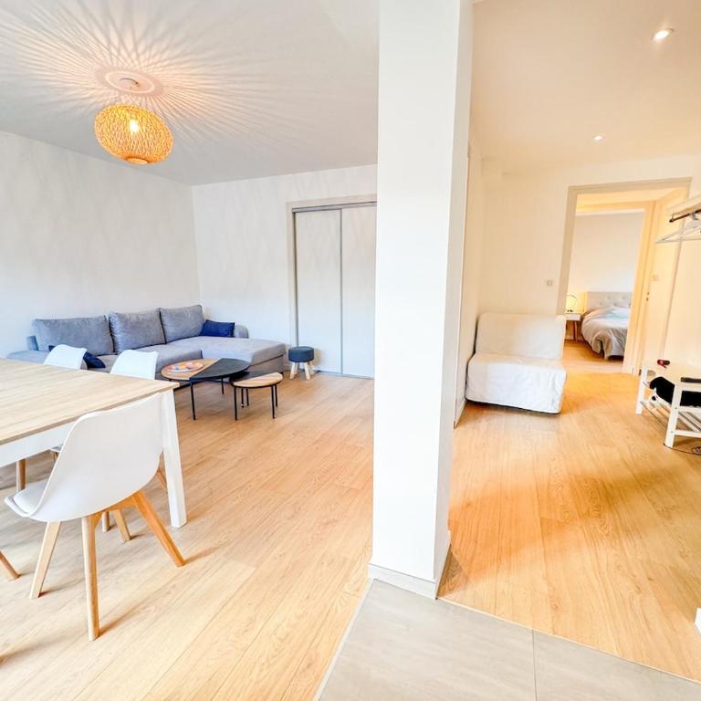Cocon idylique, Clim, Lac et Montagnes, Jardin - Appartement 2 Chambres - 2