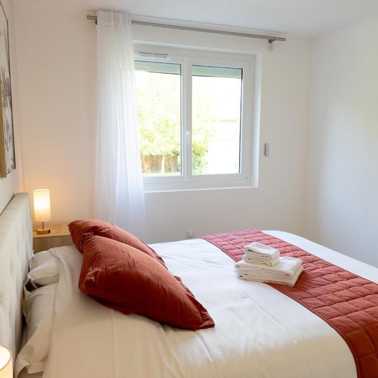 Cocon idylique, Clim, Lac et Montagnes, Jardin - Appartement 2 Chambres - 13