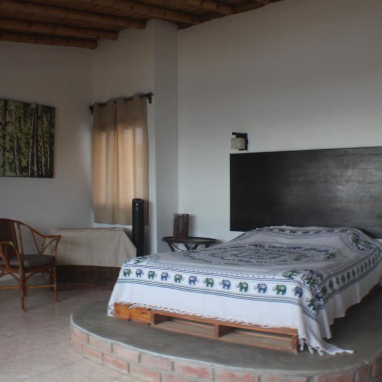 CASA ADRIEL Mancora - Four-Bedroom House - 37