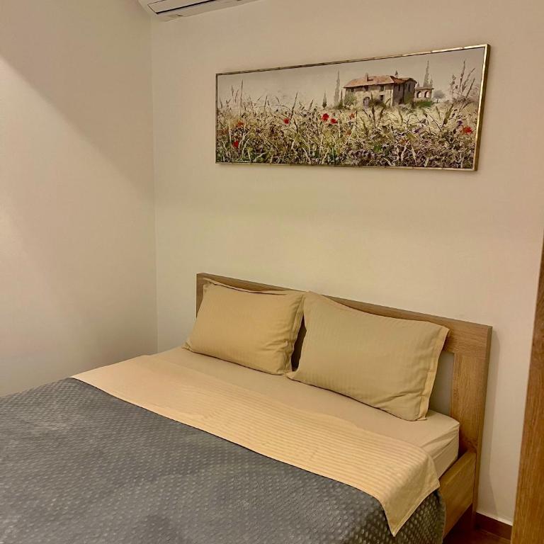 Lavender Apartment - Close to the Beach - Private Garage Parking - One-Bedroom Apartment - 4