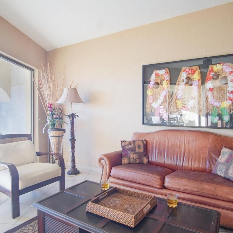 Sunrise Perch Penthouse Nice Decor Large Patio Ocean Front Condo - Casa - 5