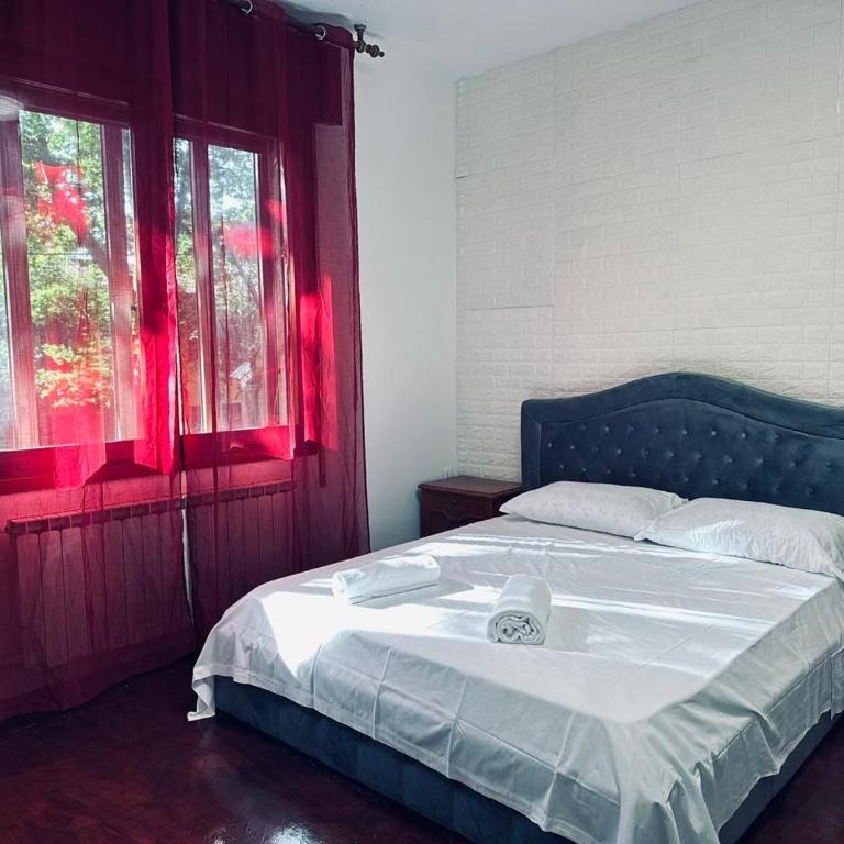 Venice Cappucina Guest House - Camera Tripla Basic con Bagno in Comune - 8