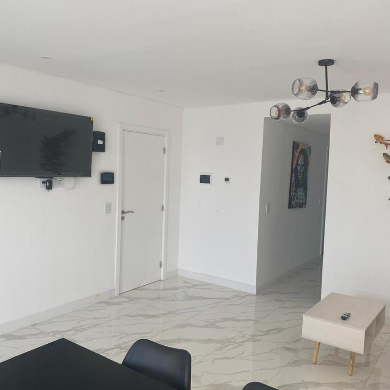 Departamento 3 ambientes - Apartamento de 3 dormitorios - 10