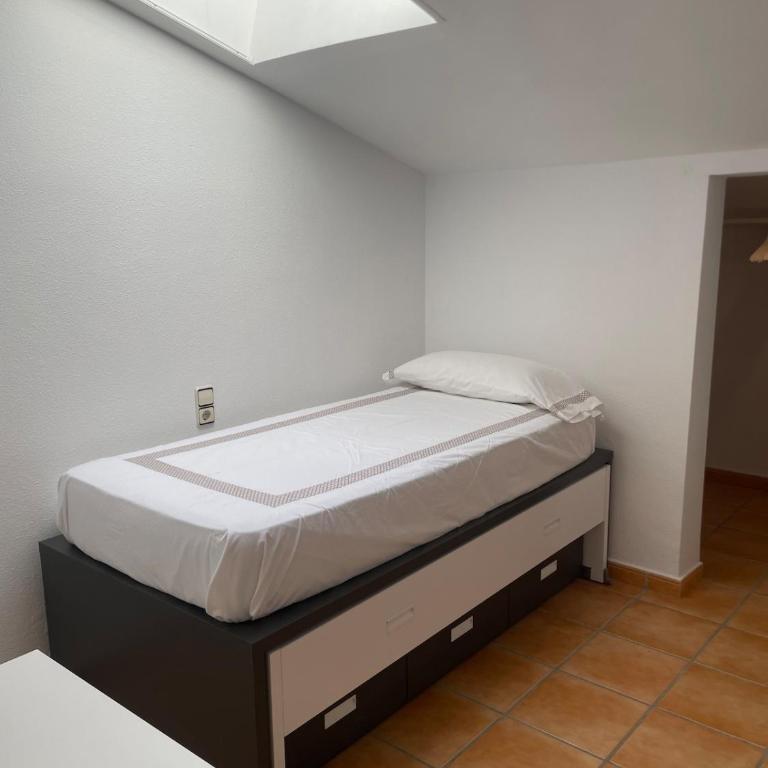 Duplex with spacious terraces and stunning sea views, right next to the beach - Apartamento - 23