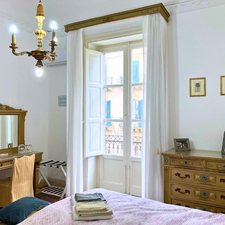 Maison Politeama Central Stay Walk Everywhere - Appartamento con 3 Camere da Letto - 16