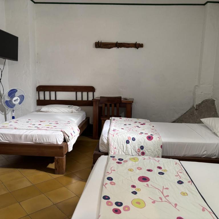 Hotel Vegas Del Rio Támesis - Habitación cuádruple - 4