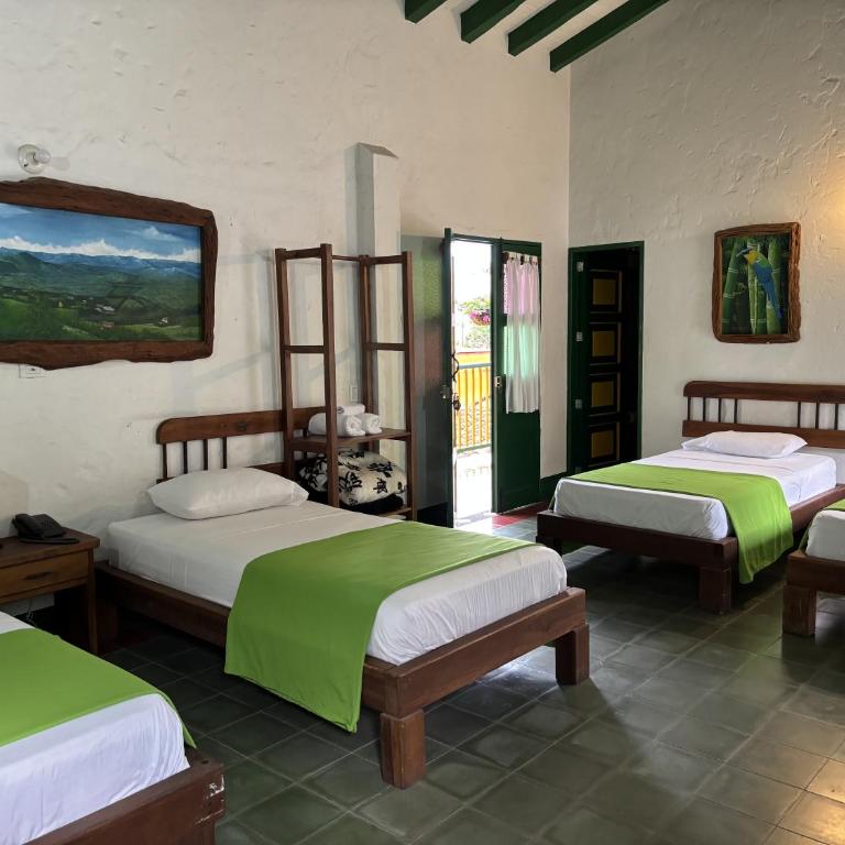 Hotel Vegas Del Rio Támesis - Habitación Familiar - 6