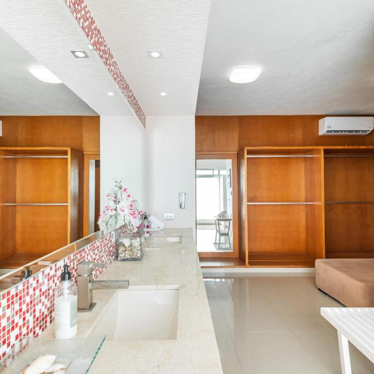 Villa Luxury White en Playa del Carmen - Alberca privada - Lujo - 5 Habitaciones - Villa - 52