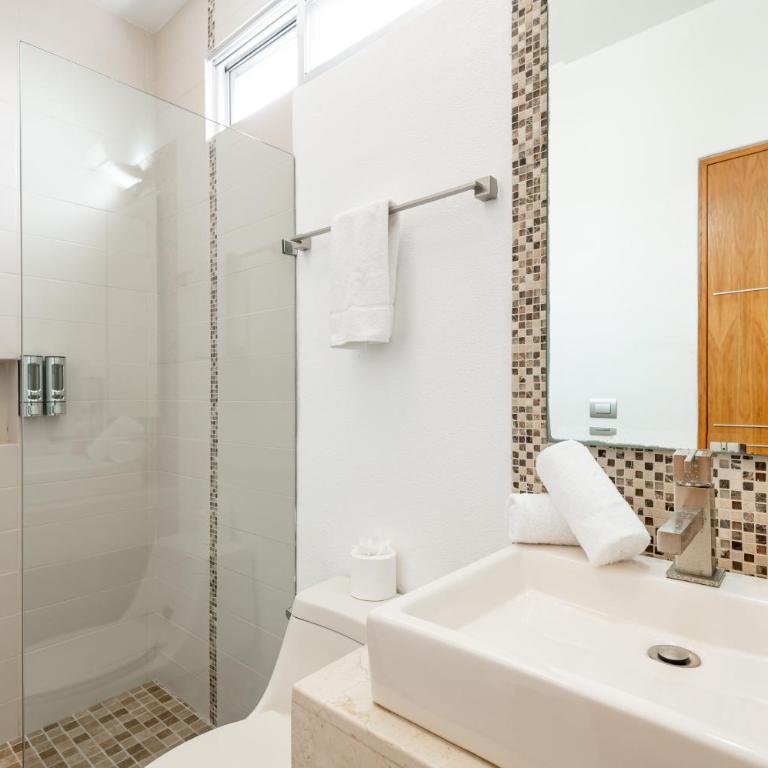 Villa Luxury White en Playa del Carmen - Alberca privada - Lujo - 5 Habitaciones - Villa - 40