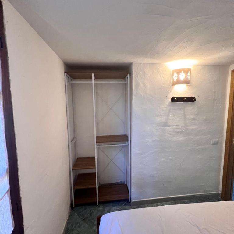 Tamerici House 1 - Two-Bedroom Apartment - 14