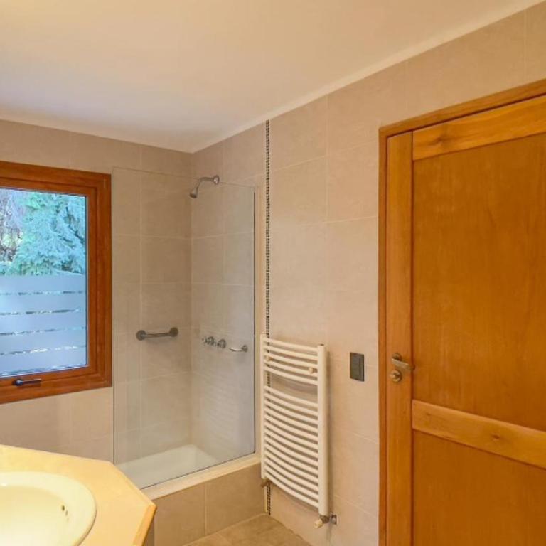 Casona en Barrio Privado Villa la Angostura - One-Bedroom House - 18