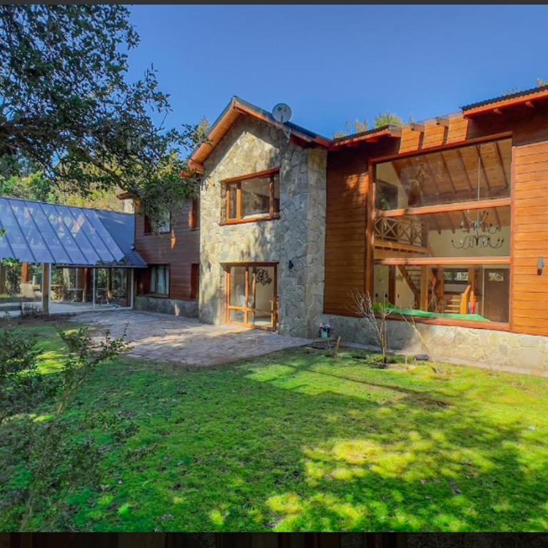 Casona en Barrio Privado Villa la Angostura - One-Bedroom House - 1