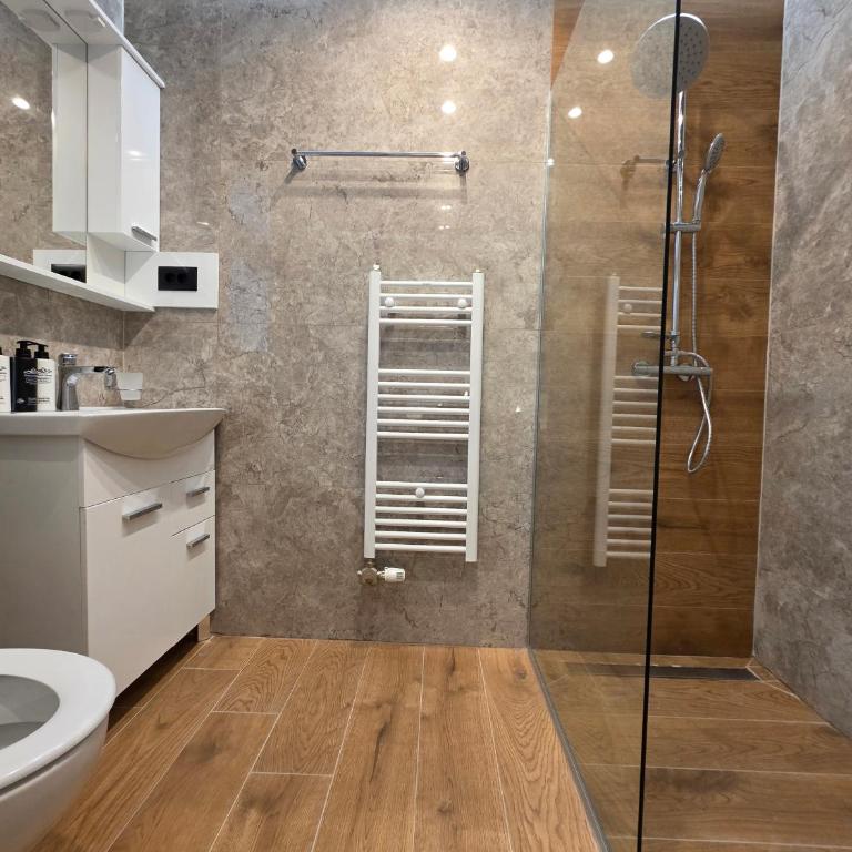 Ferhadija Living APARTMENTS - Family Studio - 22