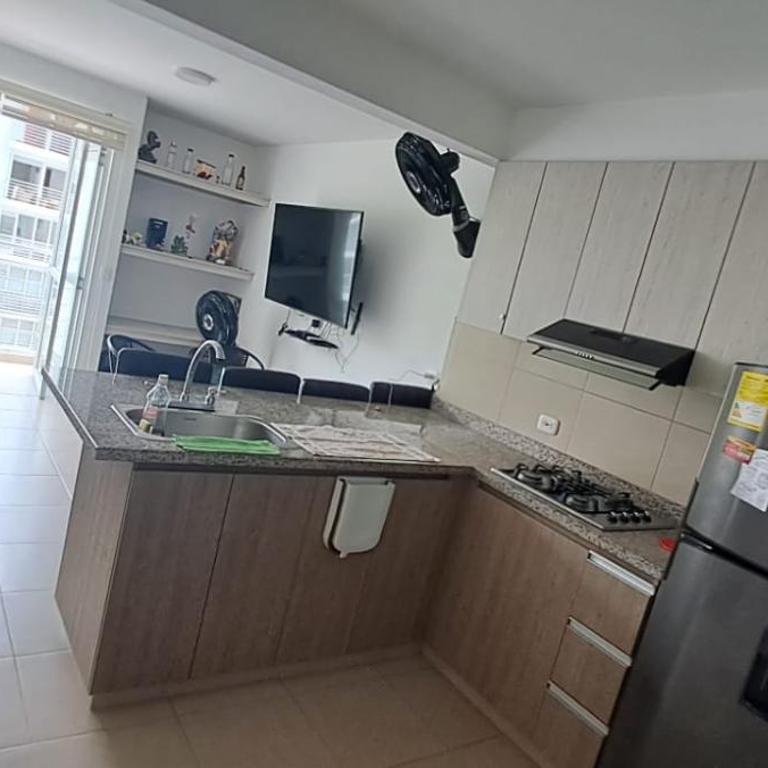 Hermoso apartamento con piscina girardot - Apartamento de 2 dormitorios - 1