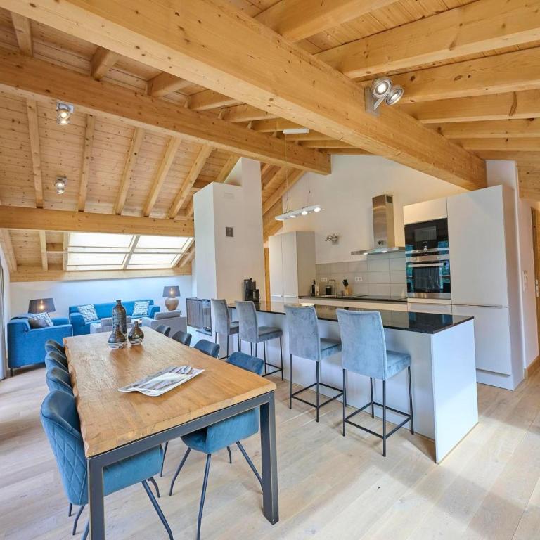 Chalet in French Alps near Lake Geneva - Maison de Vacances 4 Chambres - 13