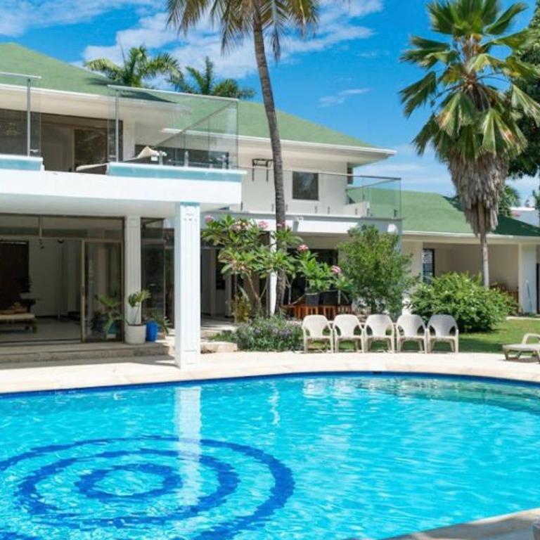 ESPECTACULAR CASA QUINTA en RENTA VILLA EN GIRARDOT PEÑON PISCINA PRIVADA!!! - Villa - 1