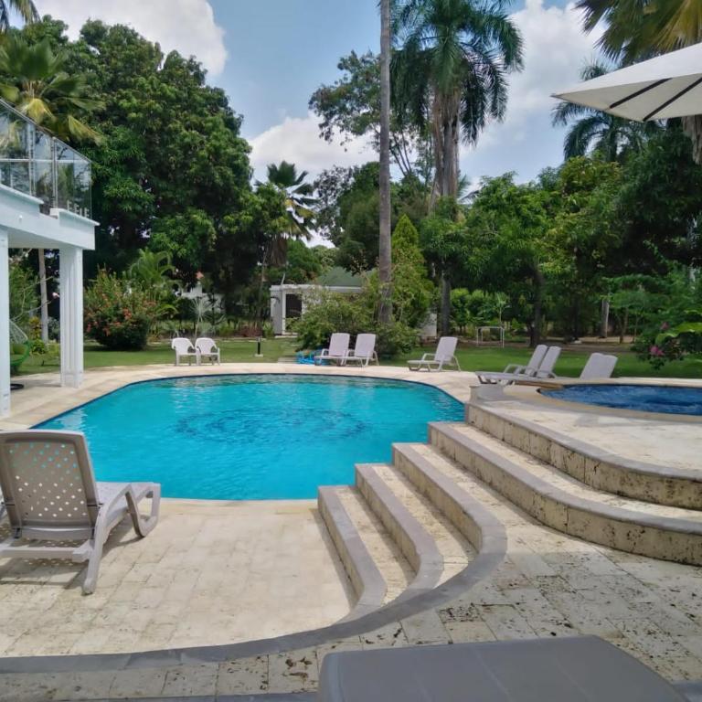 ESPECTACULAR CASA QUINTA en RENTA VILLA EN GIRARDOT PEÑON PISCINA PRIVADA!!! - Villa - 38