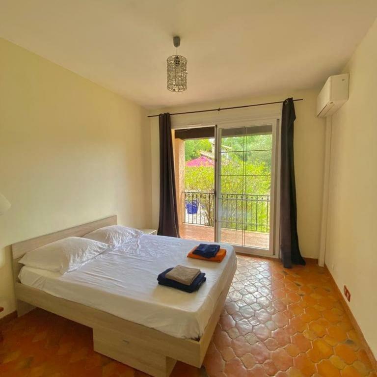 Private villa with pool - Villa 3 Chambres - 7