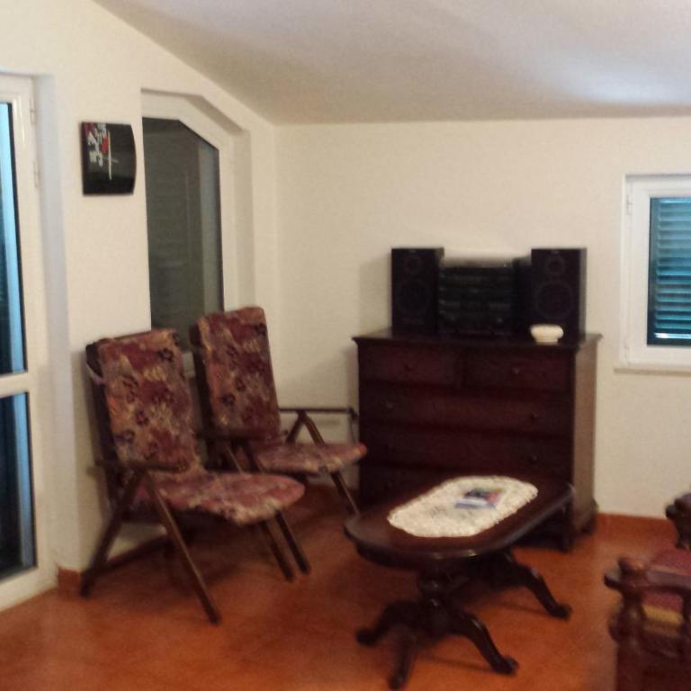 Apartmani Jasmina - Three-Bedroom Apartment - 27