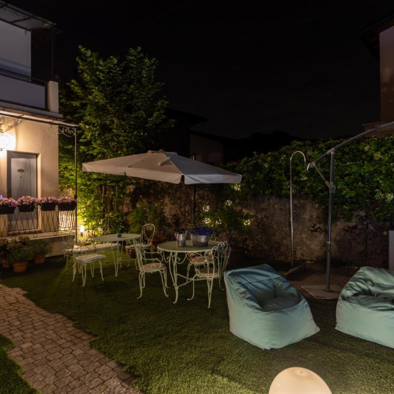 Maji Como Lake apartment - Lake Como Historic Villa apartment with pool, garden and private parking - Appartamento con 2 Camere da Letto - 41