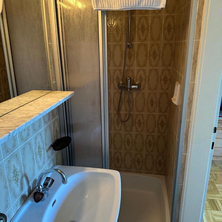 Zimmer am See - Kleines Doppelzimmer - 1