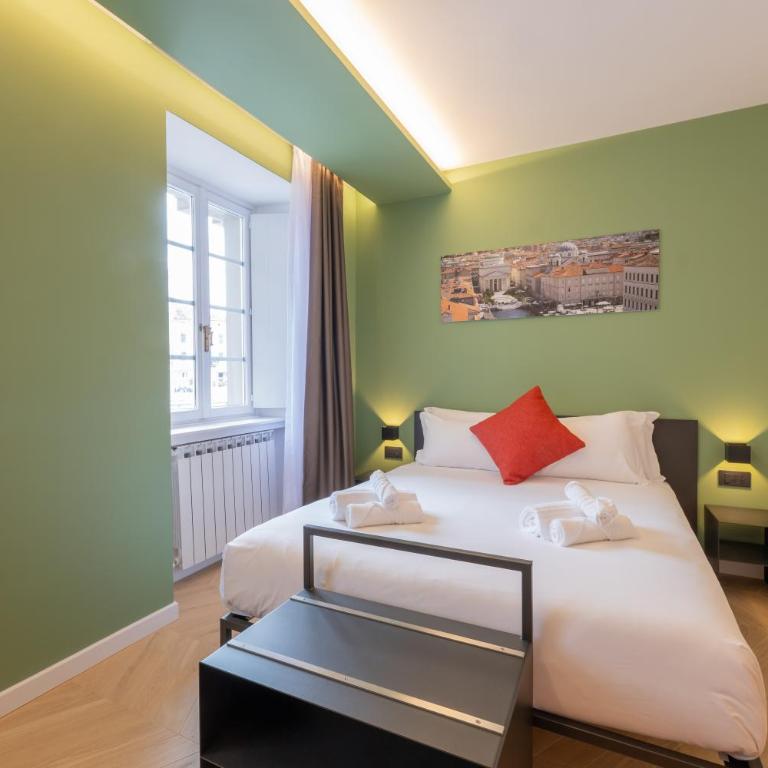 Luna Stay - Triple Room with City View - 12