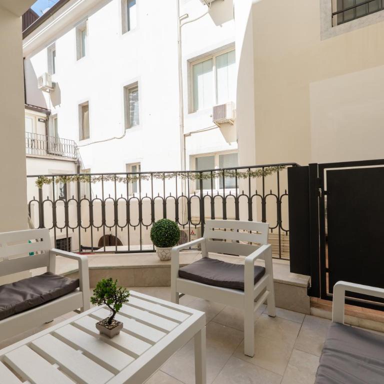Luna Stay - Double Room with Terrace - 8
