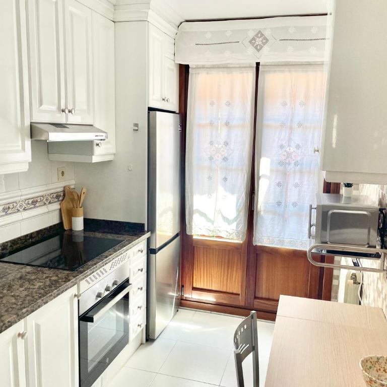 Cimadevilla 16 - Apartamento de 2 dormitorios - 3