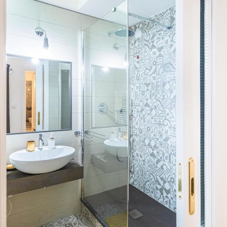 Centro Storico-House Live Express - Appartamento con 2 Camere da Letto - 8