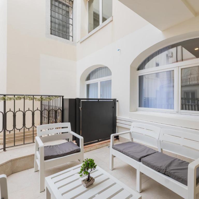 Luna Stay - Double Room with Terrace - 10