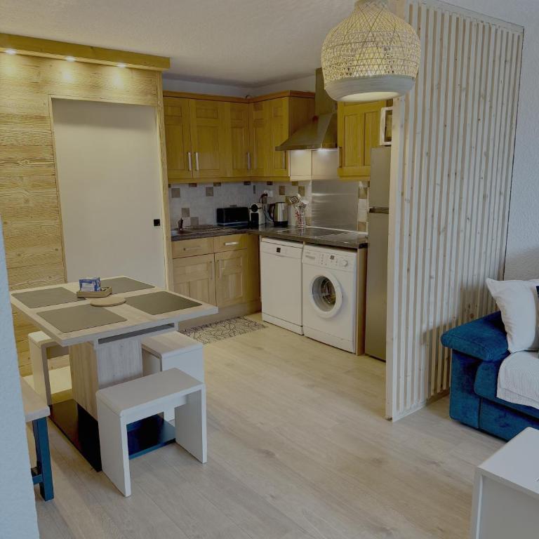 Les Airelles 406 - Apartamento de 2 dormitorios con balcón - 12