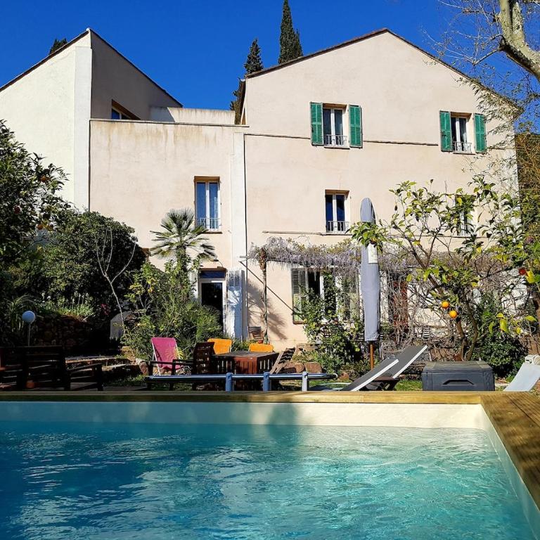 Cottage with swimming pool - Maison 4 Chambres - 1