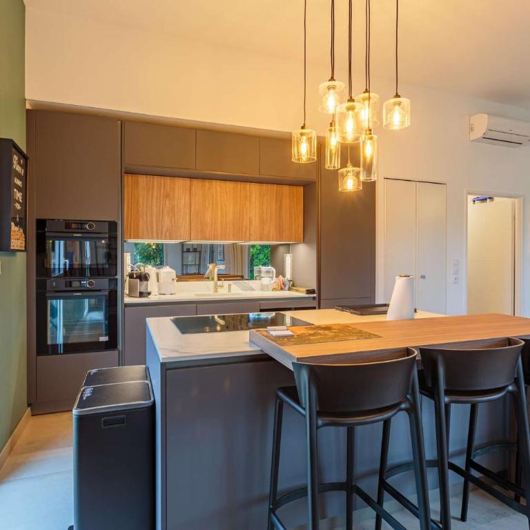 Rooftop avec jacuzzi et vue dégagée haut de gamme - Apartment mit 3 Schlafzimmern - 15