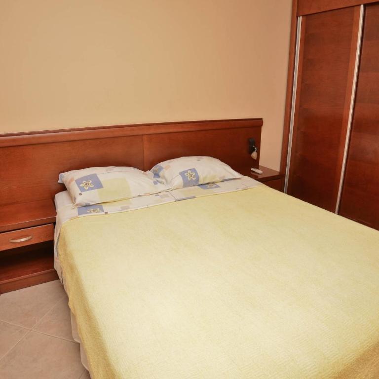 Apartmani Plima - Apartment mit 1 Schlafzimmer und Balkon - 1