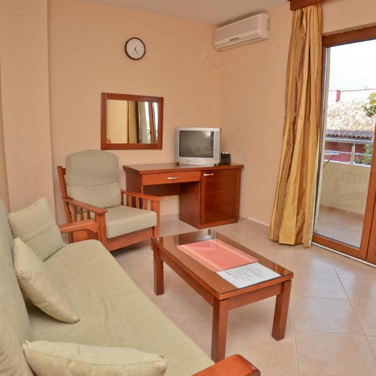 Apartmani Plima - Apartment mit 1 Schlafzimmer und Balkon - 9