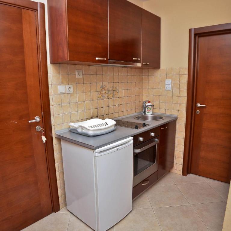 Apartmani Plima - Apartment mit 1 Schlafzimmer und Balkon - 10