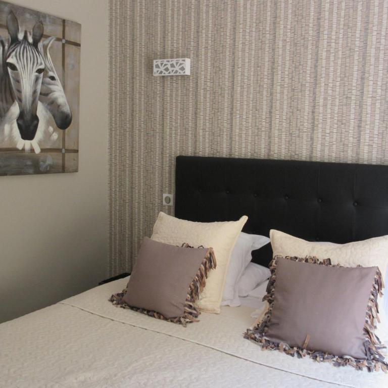 Villa Tricoli B&B avec Piscine - Chambre Double - Vue sur Jardin - 4