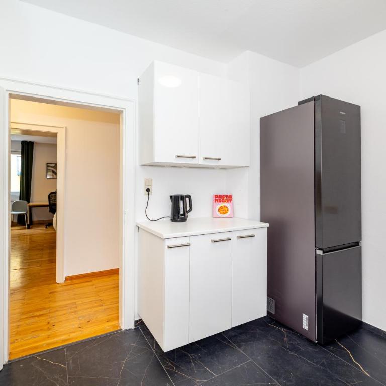 Central Apartments with private parking lot - Apartment 4 with 2 bedrooms and a terrace - 14