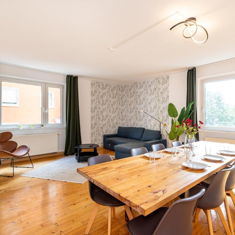 Central Apartments with private parking lot - Apartment 4 with 2 bedrooms and a terrace - 16