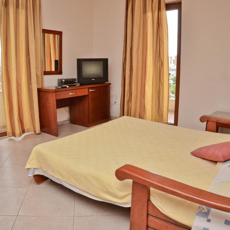 Apartmani Plima - Apartment mit 1 Schlafzimmer, Balkon und Meerblick - 4