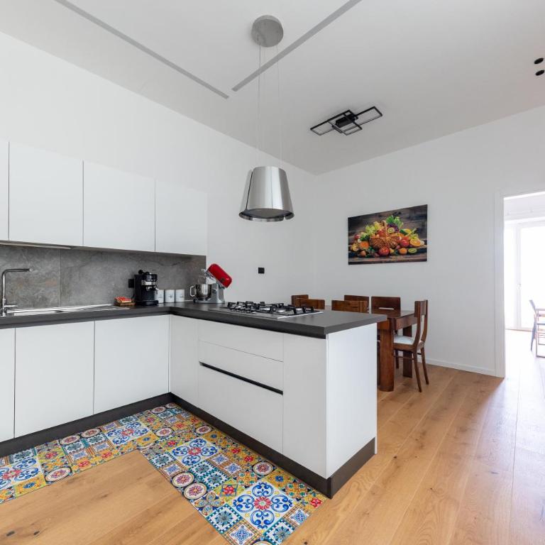 Suite Roccamare - Comfort d'Epoca e Vista da Sogno nel Cuore di Cefalù by CEFALU BIZ - Two-Bedroom Apartment - 13