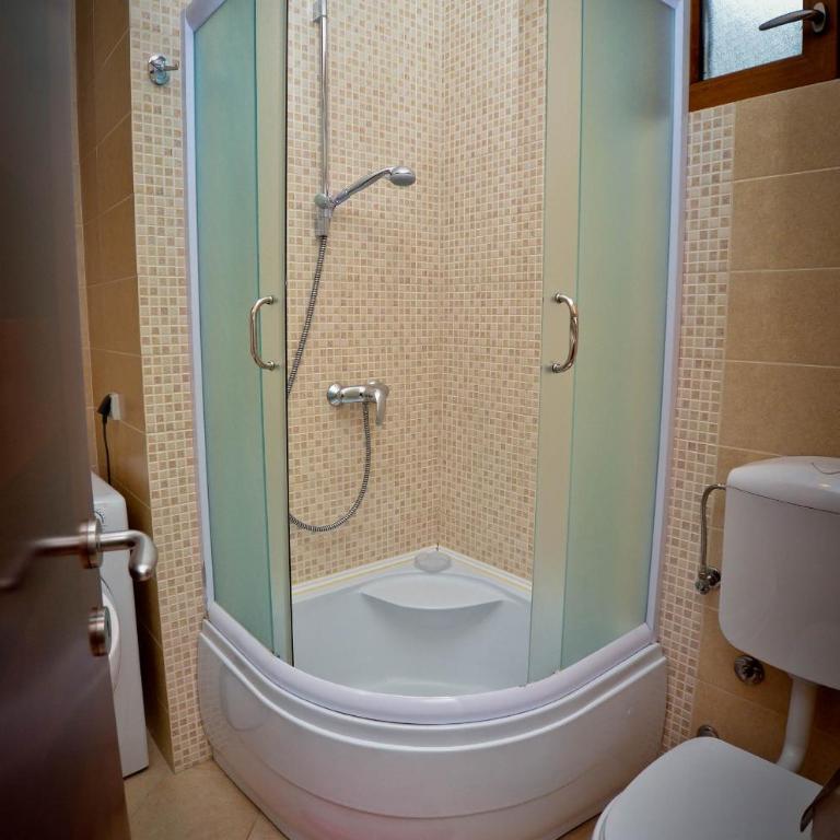 Apartmani Plima - Apartment mit 1 Schlafzimmer, Balkon und Meerblick - 7